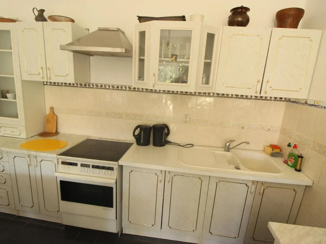 Simplistic Apartment In Starigrad Near Sea