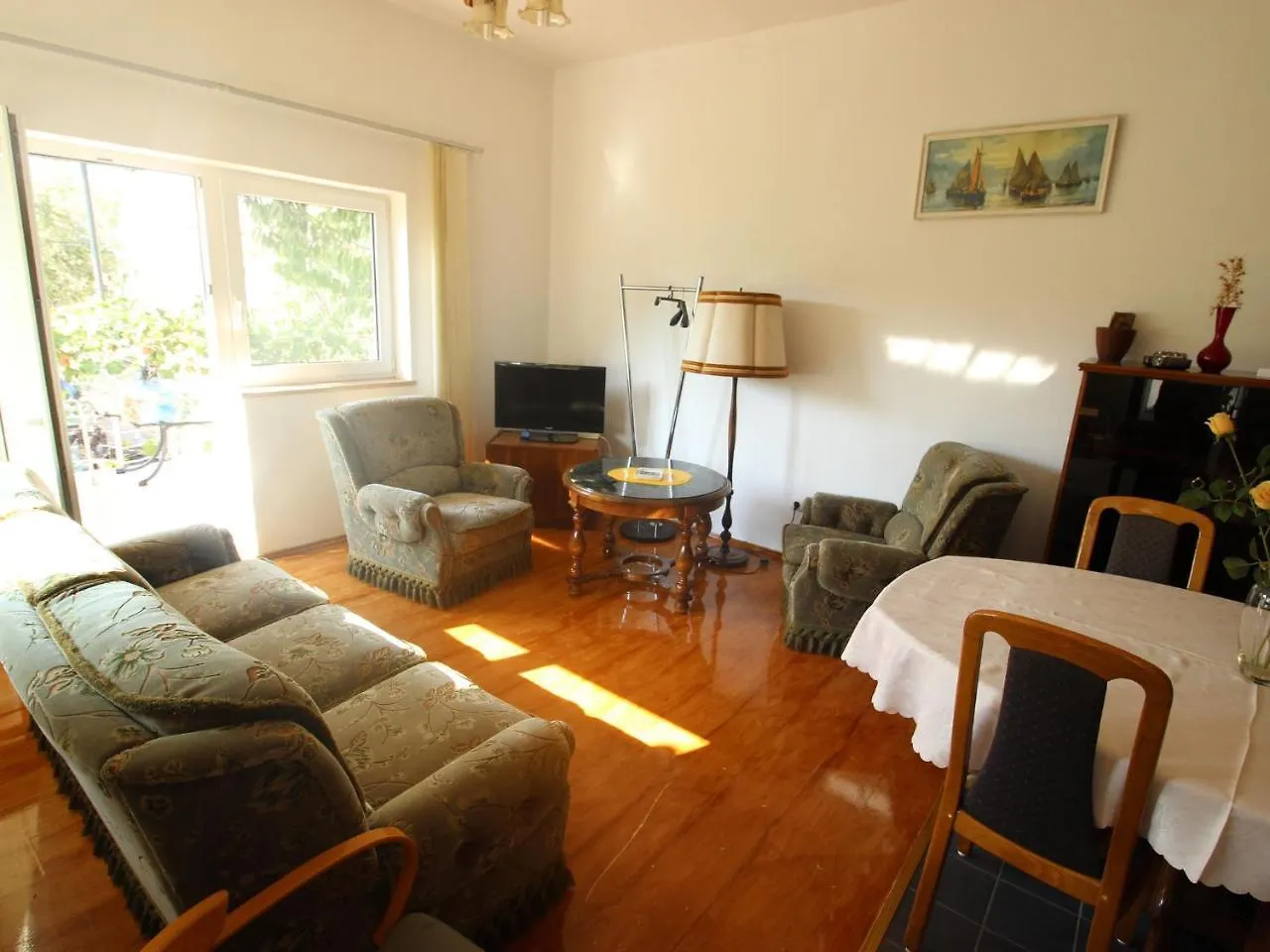 Simplistic Apartment In Starigrad Near Sea 0*, Starigrad Paklenica